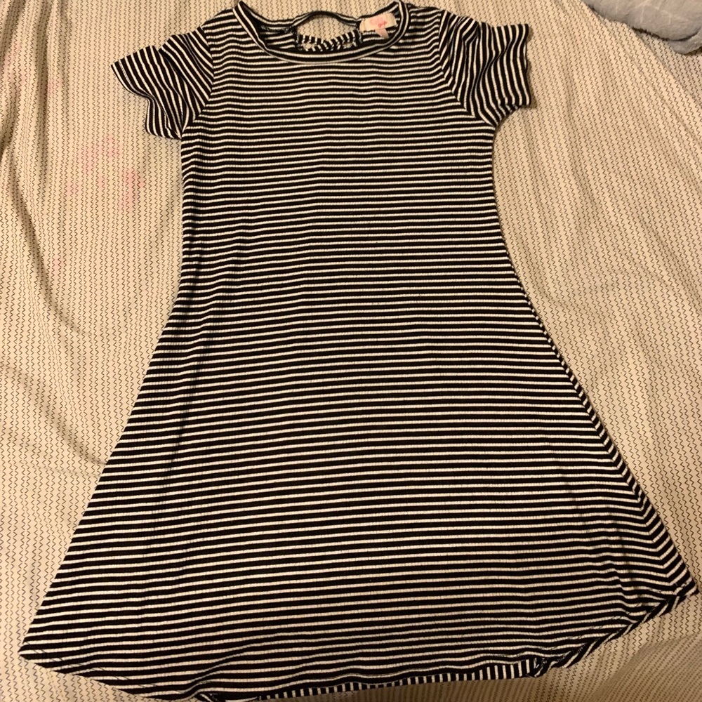 Black & White striped dress. In good condition!!